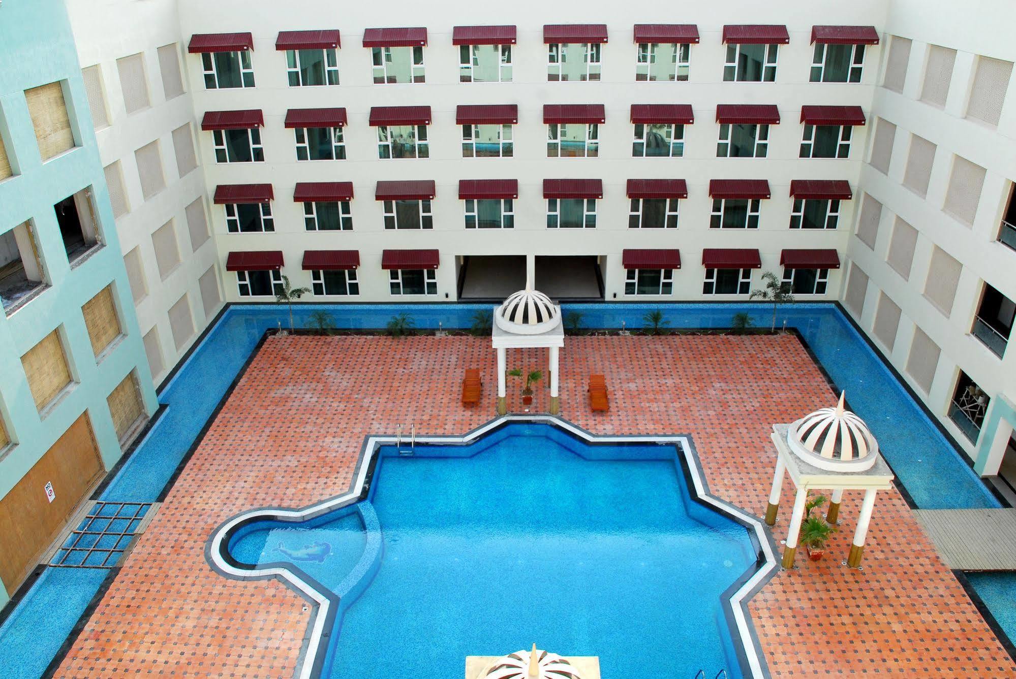 Cambay Grand Kukas Ξενοδοχείο Τζαϊπούρ Εξωτερικό φωτογραφία