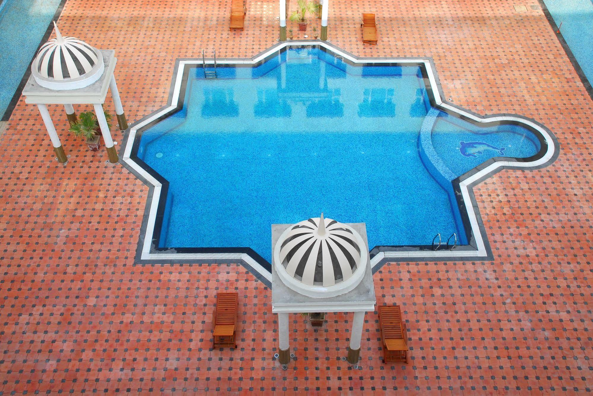 Cambay Grand Kukas Ξενοδοχείο Τζαϊπούρ Εξωτερικό φωτογραφία